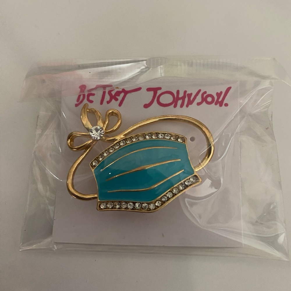 Mask pin